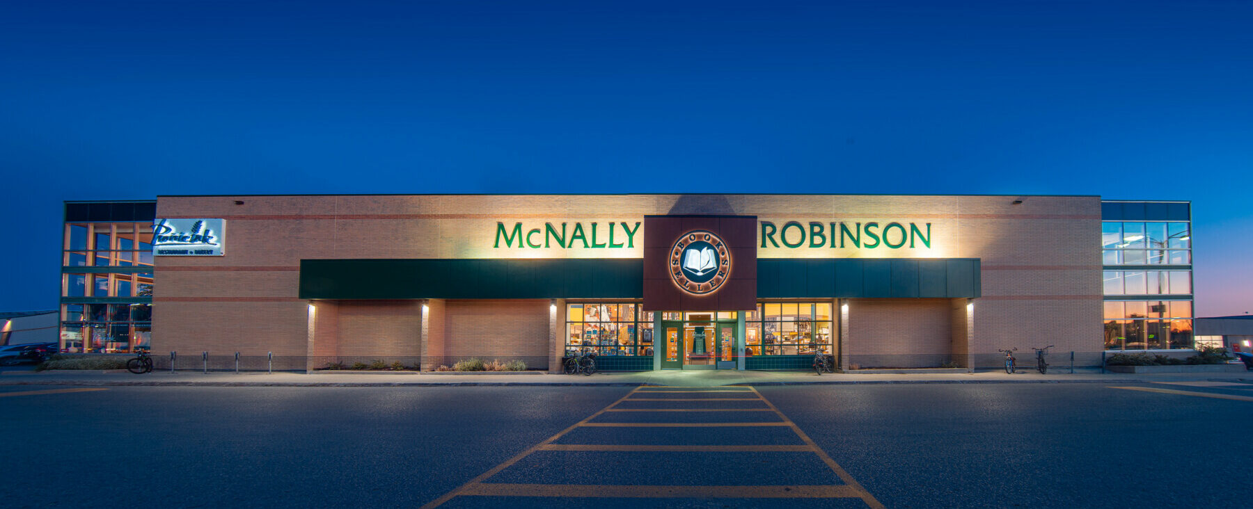 McNally Robinson Booksellers (Winnipeg – Grant Park)