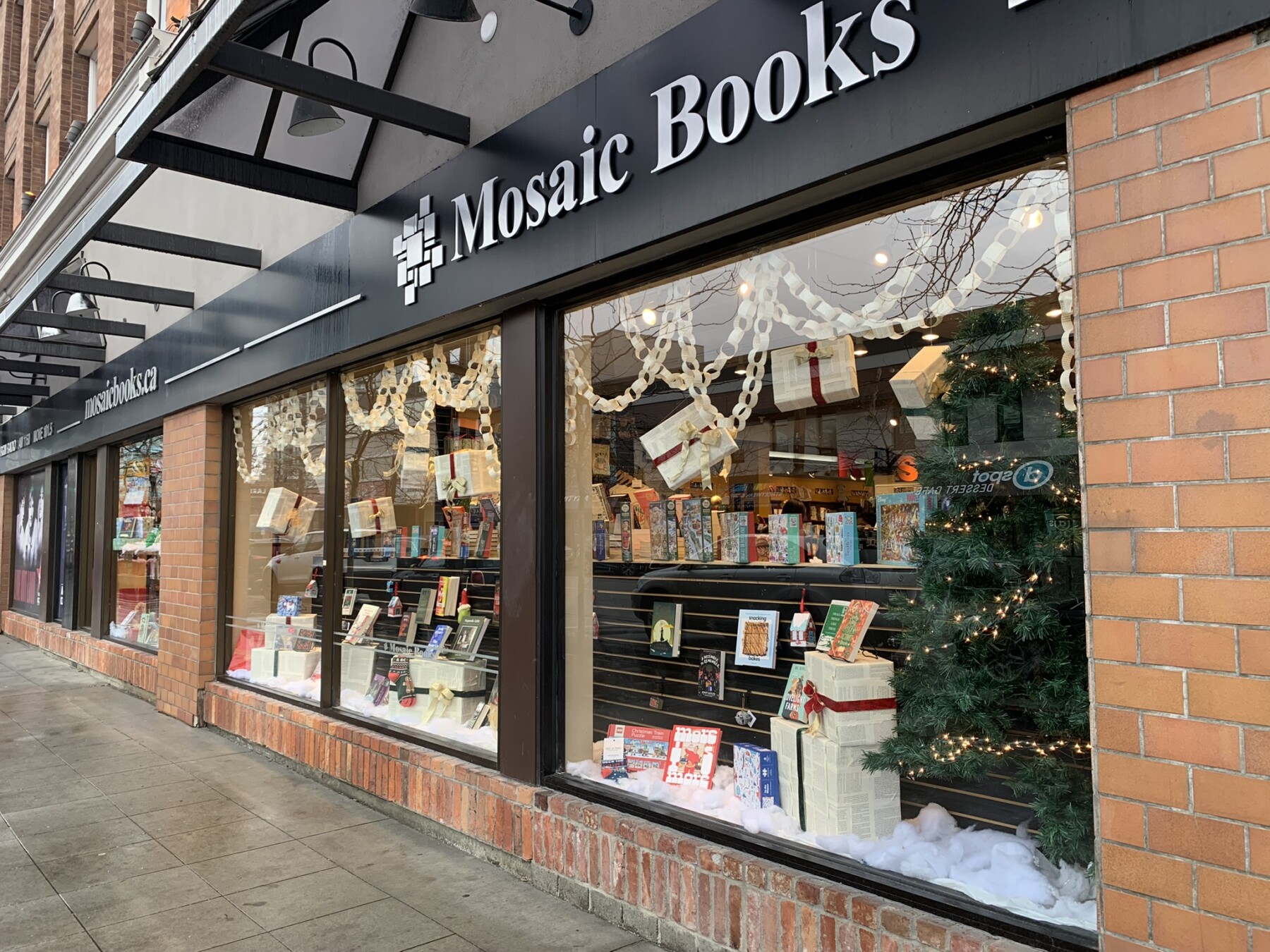 book store storefront