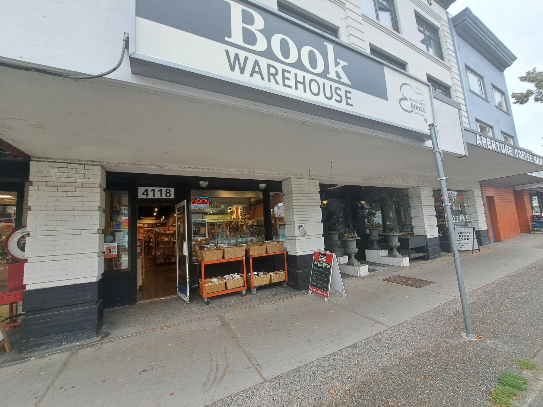 book store storefront